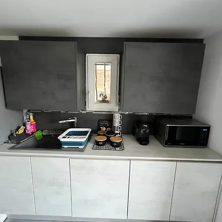 F1 Moderne Avec Piscine Privee Et Vue Sur Le Garlaban Holiday home Aubagne